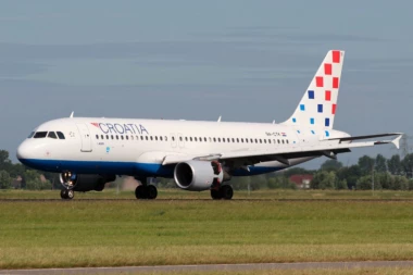 DRAMA U SPLITU! Avion izleteo s piste prilikom poletanja - U TOKU EVAKUACIJA!