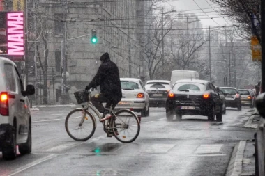 OPREZ! JAK MRAZ NASTAVLJA DA GRIZE! Produžetak hladnog vremena, Beograd u debelom minusu - evo do kad će zima u januaru trajati! (FOTO)