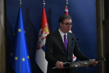 O RAZGOVORU SA KVINTOM I UKIDANJU DINARA NA KIM! Vučić se danas obraća javnosti - pre toga prima akreditivna pisma ambasadora i sastaje se sa predsedmikom Nipon fondacije!