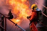 STRAVIČNA EKSPLOZIJA NA GASOVODU U SAD! Vatra se vidi na 50 kilometara, vatrogasci se bore sa stihijom! (FOTO)