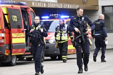 TRAGEDIJA: Preminuo policajac koji je napadnut nožem