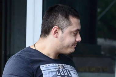 BELIVUK OPET OPTUŽEN! OVO SU JEZIVI DETALJI 4 UBISTVA U ATINI: Sve prenošeno uživo, a njega su tražili preko "bukinga"
