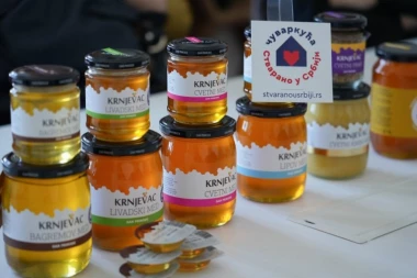 „Krnjevac“ proizvodi istaknutog kvaliteta sa žigom “Čuvarkuća”: Potrošači znaju da izaberu pravi med