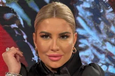 VODITELJKI PINKA NA ADRESU STIGLO NEŠTO ŠTO JU JE RAZNELO: I dalje ne može da dođe sebi od ŠOKA, javno podelila sve (FOTO)