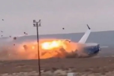 PAO AVION, NEMA PREŽIVELIH! Letelica nestala sa radara, a onda je meštane PRESTRAVIO POŽAR! (FOTO)