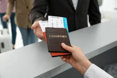 POSKUPLJUJU CENE AVIONSKIH KARATA! Letovi po Evropi biće papreni!