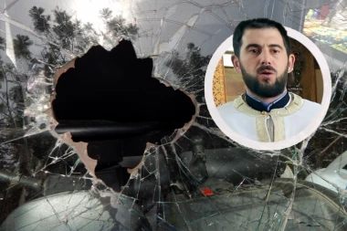 VANDALI POLUPALI PROZORE I OSKRNAVILI KAPELU NA SRPSKOM GROBLJU: Vernici u strahu, a otac Dragiša poručuje – ovo je peti napad na naše svetinje