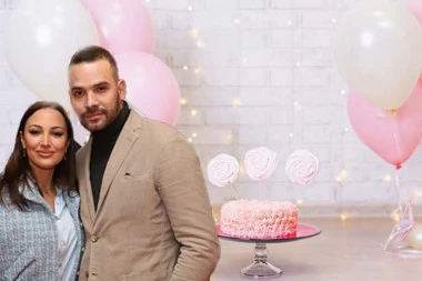 FILIP KRENUO PO PRIJU U PORODILIŠTE! Sve je spremno za dolazak male Arije!