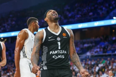 UDARNO: Karlik Džons produžio ugovor sa Partizanom!