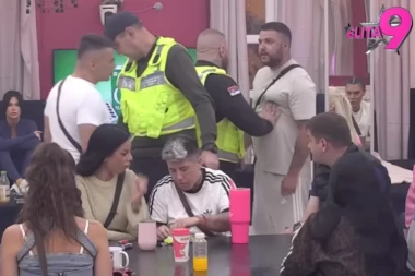 ASMINA DURDŽIĆA HITNO IZVELI ZBOG TUČE! Prekinuta emisija, obezbeđenje momentalno doletelo!