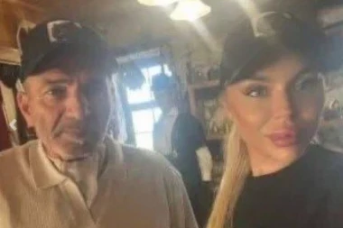 SNIMAK NA KOM SOFIJA RADI OVO S DEDOM (70): Čika Dane u stanu postavio kamere - isplivali strašni detalji starletine prošlosti!