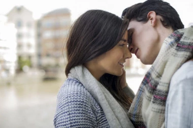 ZAPREPASTIĆETE SE! Studija pokazala: OVO je razlog zbog kojeg muževi često traže ljubavnice!