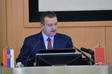 GVINEJA BISAO POVUKLA PRIZNANJE O KOSOVU!