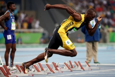 Bolt ovekovečen statuom u Kingstonu!