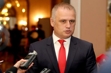 VESIĆ: Nastavljamo radove na Brankovom mostu, biće zatvoren jedan deo