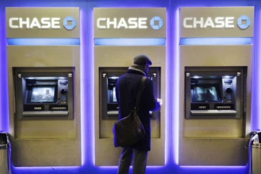 FBI UPOZORAVA: Kriminalci prazne bankomate po svetu - OPREZ!