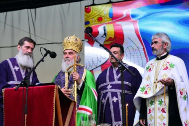 PATRIJARH IRINEJ: Verujem da Vučić o Kosovu misli isto što i narod