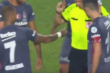 (VIDEO) UŽAS U TURSKOJ: Navijači Konje nožem gađali saigrača Duška Tošića!