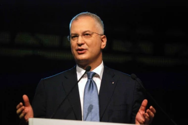 ŠUTANOVAC: Đilas duguje DS, vreme da nas podrži