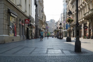 UDARILO IH SUNCE U GLAVU! Opoziciji sad vlast kriva i za vrućine!?