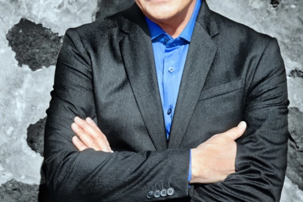 ŠOK PRIZNANJE ZDRAVKA ČOLIĆA! Otkrio sa kojom PEVAČICOM je bio intiman: OSETIO SAM SE ISKORIŠĆENO!