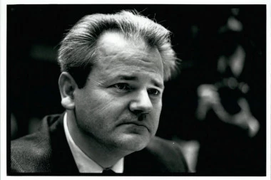 Šok teorija koja je uzburkala javnost: Slobodan Milošević nije mrtav, evo gde se nalazi