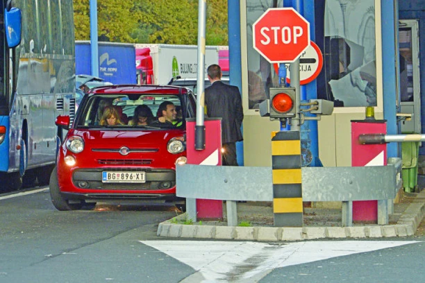 OD PETKA POOŠTRENE MERE ZA ULAZAK U AUSTRIJU! Više nije dovoljan PCR test!