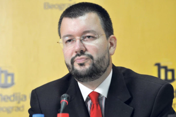 Istoričar Čedomir Antić postavio Grigorija na mesto: Nije ti Srbija autokratija, nego zemlja koja ima demokratski Ustav i demokratsko uređenje!