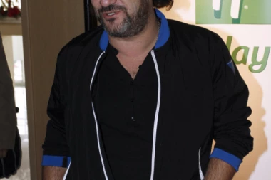 Nemojte se kititi tuđim perjem: Lukas otvoreno o Aleksandri Prijović nakon što mu je "preotela" bend!