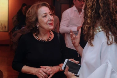 Ceca i Dragana reklamiraju prevarante!