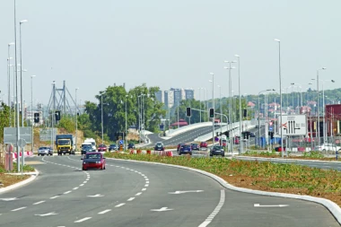 VELIKA POBEDA SRPSKOG TELEGRAFA: Herojima sa Košara bulevar u Beogradu!