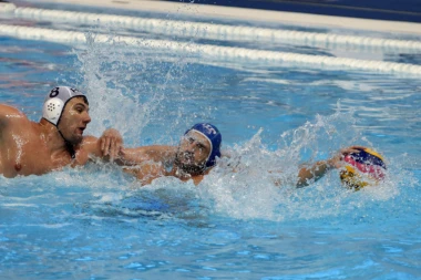 SP za juniore: Srpski vaterpolisti u polufinalu posle tuče