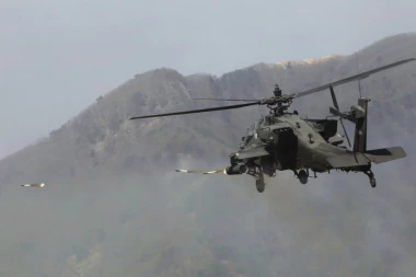 Američki vojni helikopter se srušio tokom obuke, nestao član posade!