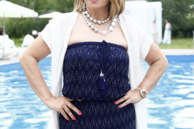 NEDA UKRADEN: Oče da sam tebe slušala!