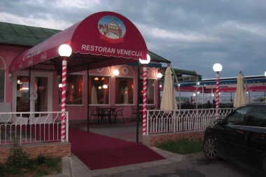 NEVEROVATNO: Dva simbola Zemuna na prodaju!