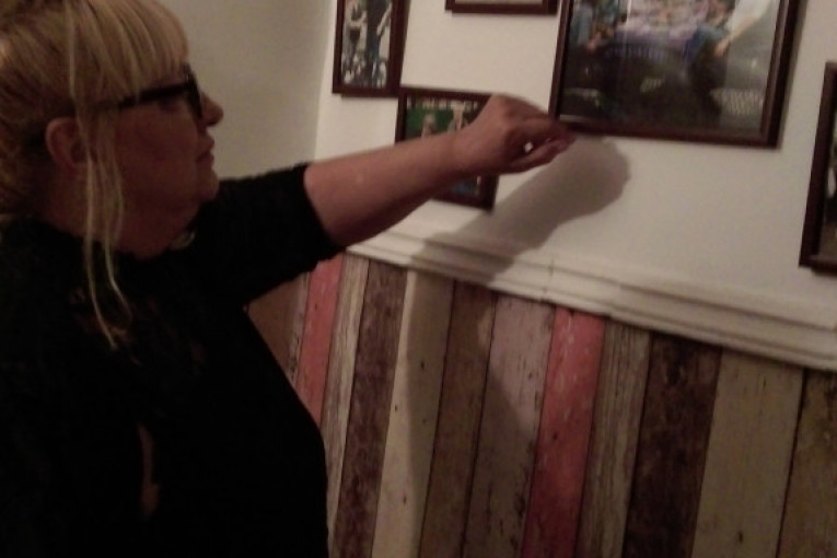 Gospođa Cica se priseća starih vremena