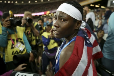 RAT NA TVITERU Pantić Risovoj: Spavaš li mirno?