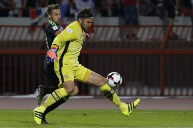 OPET MEĐU CRNO-BELIMA