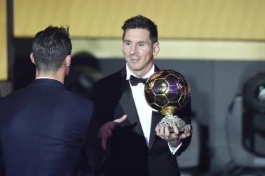 RONALDO, MESI ILI BUFON?