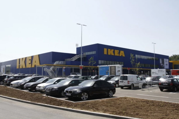 Ne voliš gejeve? Evo ti otkaz! Menadžer Ikee otpustio radnika jer je citirao odlomke iz Biblije, sada mu preti i do dve godine robije!