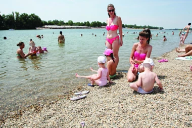 Otvoreno PET SEZONSKIH LINIJA do Ade Ciganlije