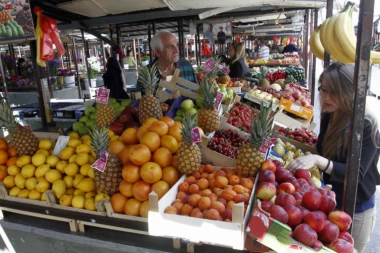 POSLEDNJA SEDMICA KALEIDOSKOPA KULTURE U NOVOM SADU: Poezija na pijaci!