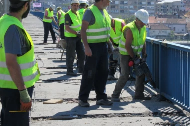 IZBEGAVAJTE BRANKOV MOST! Počeli radovi, zatvorene dve trake