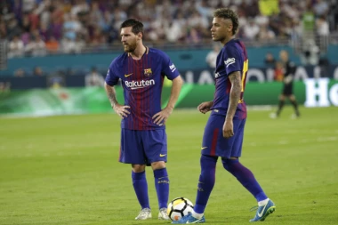 MESI OČAJNIČKI MOLIO NEJMARA: Neverovatno šta mu je ponudio da ostane u Barseloni!