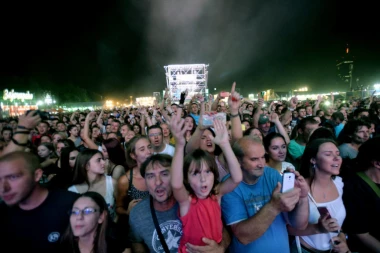 50.000 posetilaca Bir festa uživali uz besplatan prevoz zahvaljujući akciji "Društvo, ko vozi kući?"