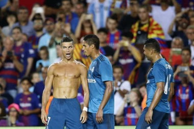 FIFA ODABRALA: Ronaldo predvodi listu od 24 kandidata za igrača godine