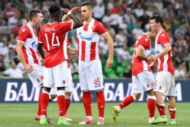 (FOTO) POČELA PRODAJA KARATA ZA KRASNODAR: Ogromni redovi ispred blagajni