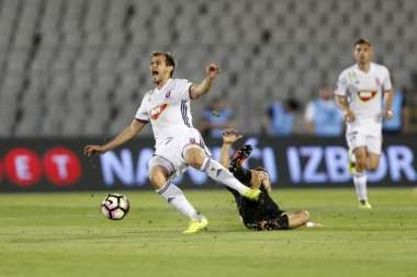 Lazovića savladale emocije: NIKAD MI NIJE BILO OVAKO TEŠKO