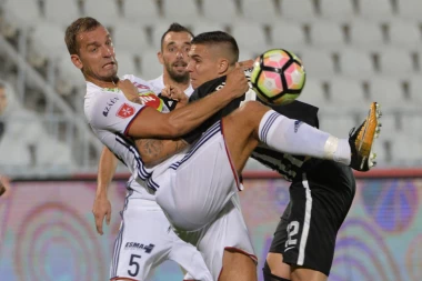 STOJKOVIĆ SPASAO PARTIZAN: Bledi crno-beli odigrali bez golova, odluka pada u Mađarskoj