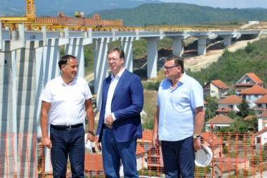 IZGRADNJA KORIDORA: Vučić zadovoljan, ali hoće još brže rezultate!